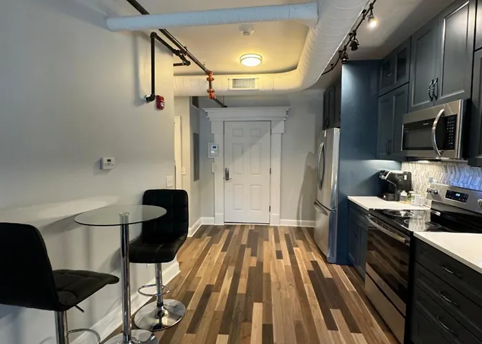 Luxury Apartment Downtown 1Bd
